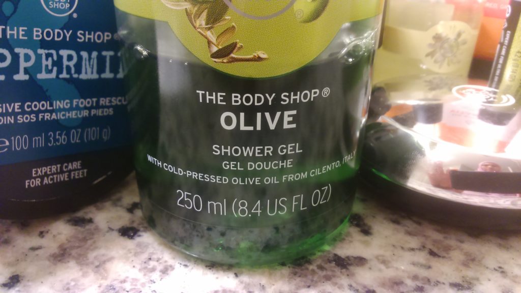 sabun body shop olive shower gel